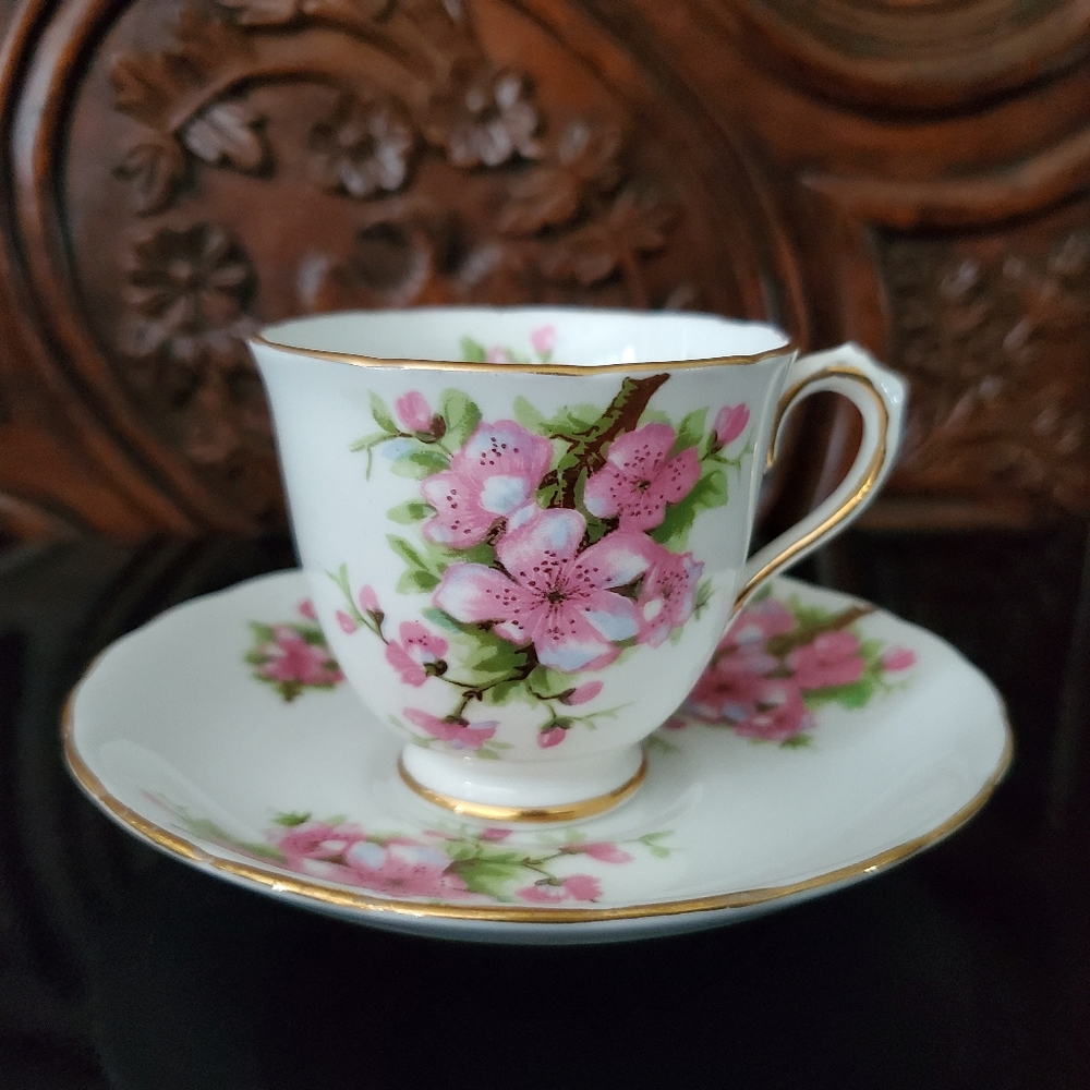 Vntg Tuscan Fine English Bone China #C8588 Pink  Blossoms Demitasse Cup Saucer